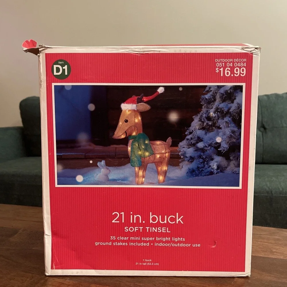 TARGET CHRISTMAS INDOOR OUTDOOR LIGHTED 21